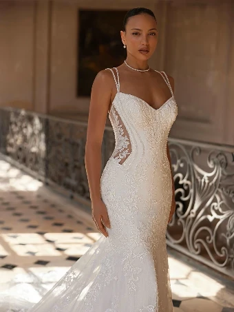 Val Stefani Opulence #2 Ivory/Rose thumbnail