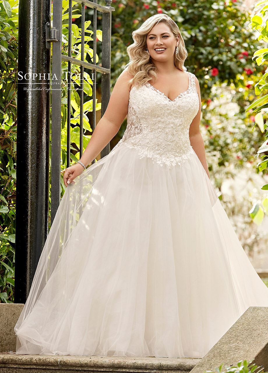 sophia tolli plus size