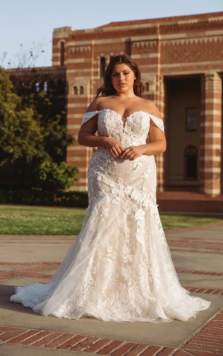 Curve outlet wedding dresses
